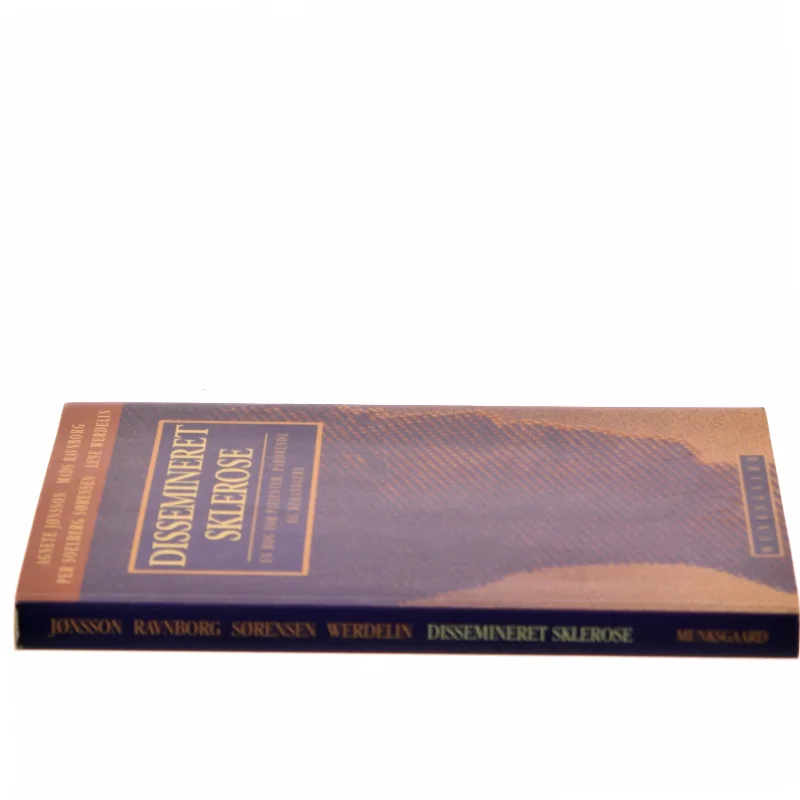Dissemineret sklerose : en bog for patienter, pårørende og behandlere af Agnete Jønsson (Bog)