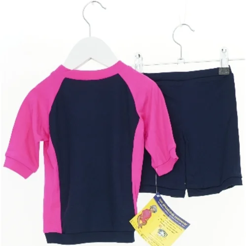 Protech UV-beskyttende badetøj sæt (str. 86)