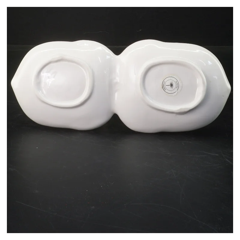 Keramisk dobbelt skål med Egern skulptur (str. 24x7 cm)