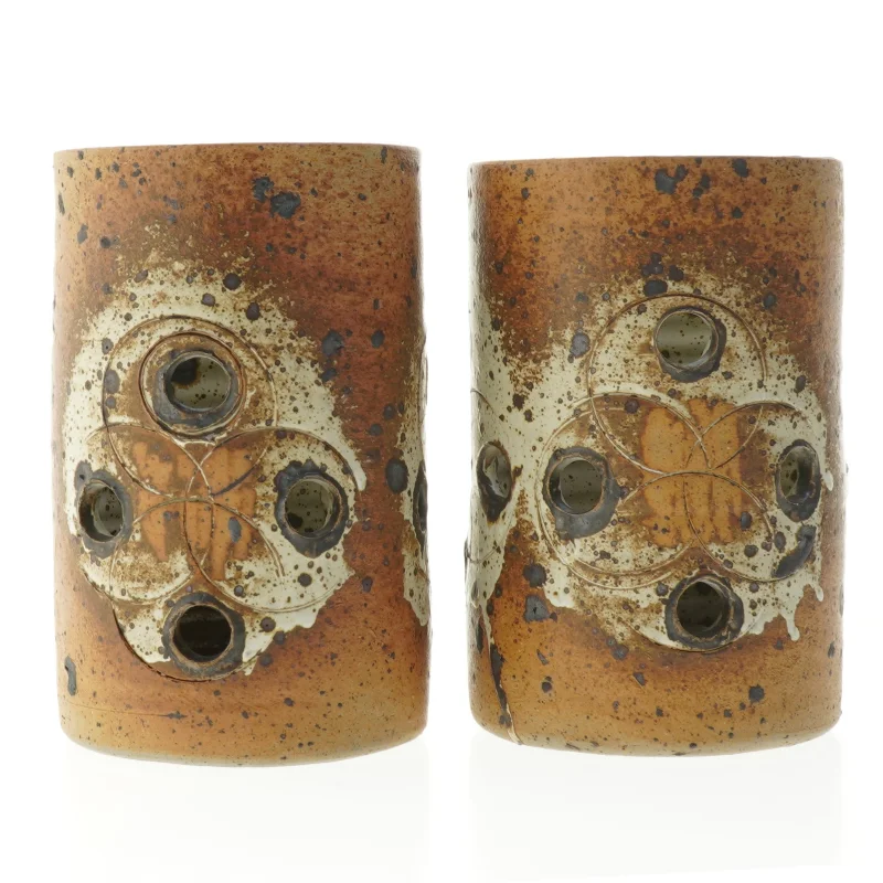 Keramiske lampeskærme (str. 19 cm. og 19,5 cm)