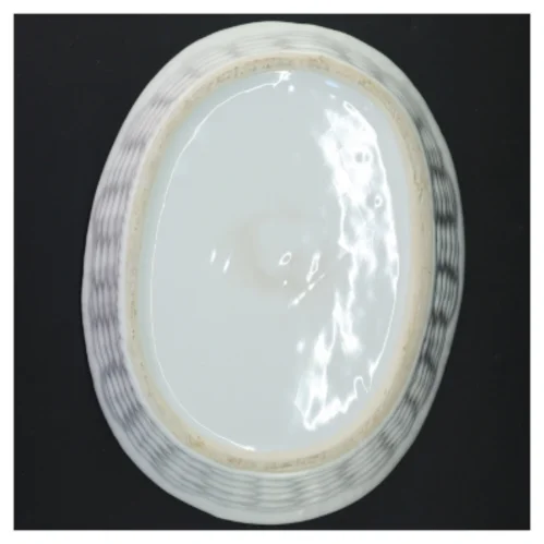 Hvid kurveflet porcelænsskål (str. 27 x 20 x 12 cm)