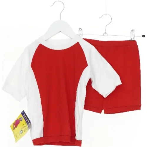 Protech Badeshorts og UV-bluse (str. 104)