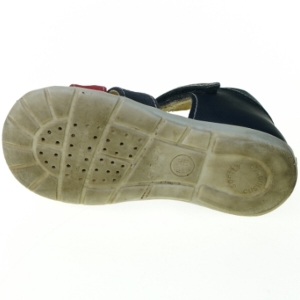 Sandaler i åndbart læder fra Geox (str. 24)