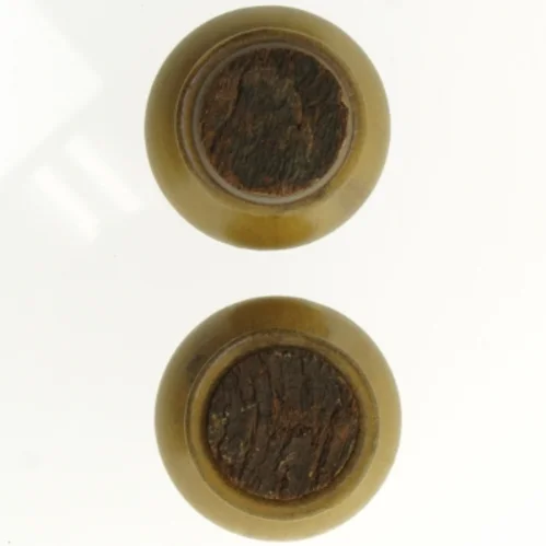 2 stk. Keramik Opbevaringskrukker med kork propper (str. 11 x 9 cm)