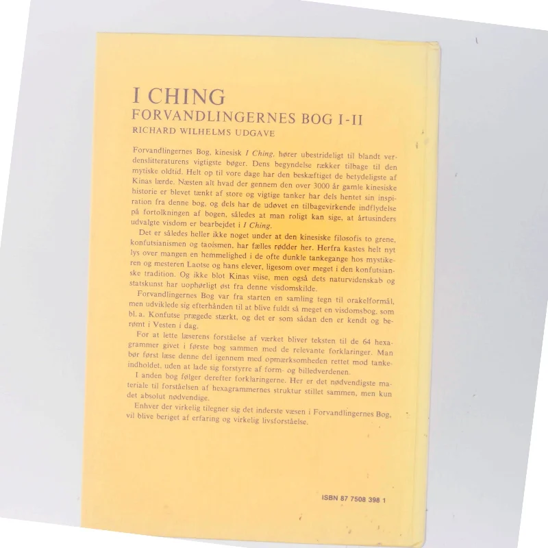 I Ching - Forvandlingernes Bog af Richard Wilhelm (Bog)