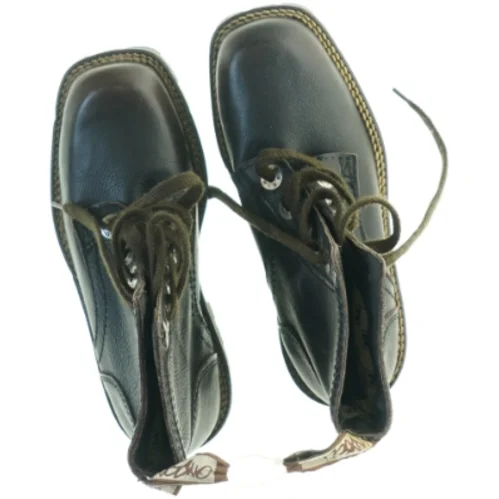 Brune ubrugte læder støvler (str. 36)