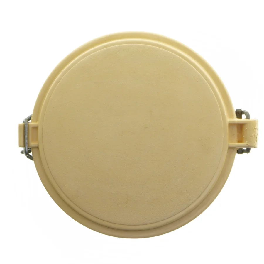 Metalbeholder med blåbærmotiv fra Mega (str. Ø. elve cm. længde. 20 cm)