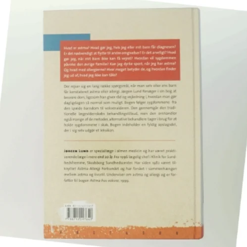 Astma- og allergihåndbogen af Jørgen Lund (f. 1943) (Bog)