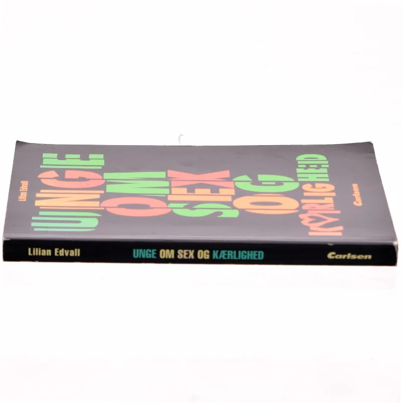 Unge om sex og kærlighed af Lillian Edvall