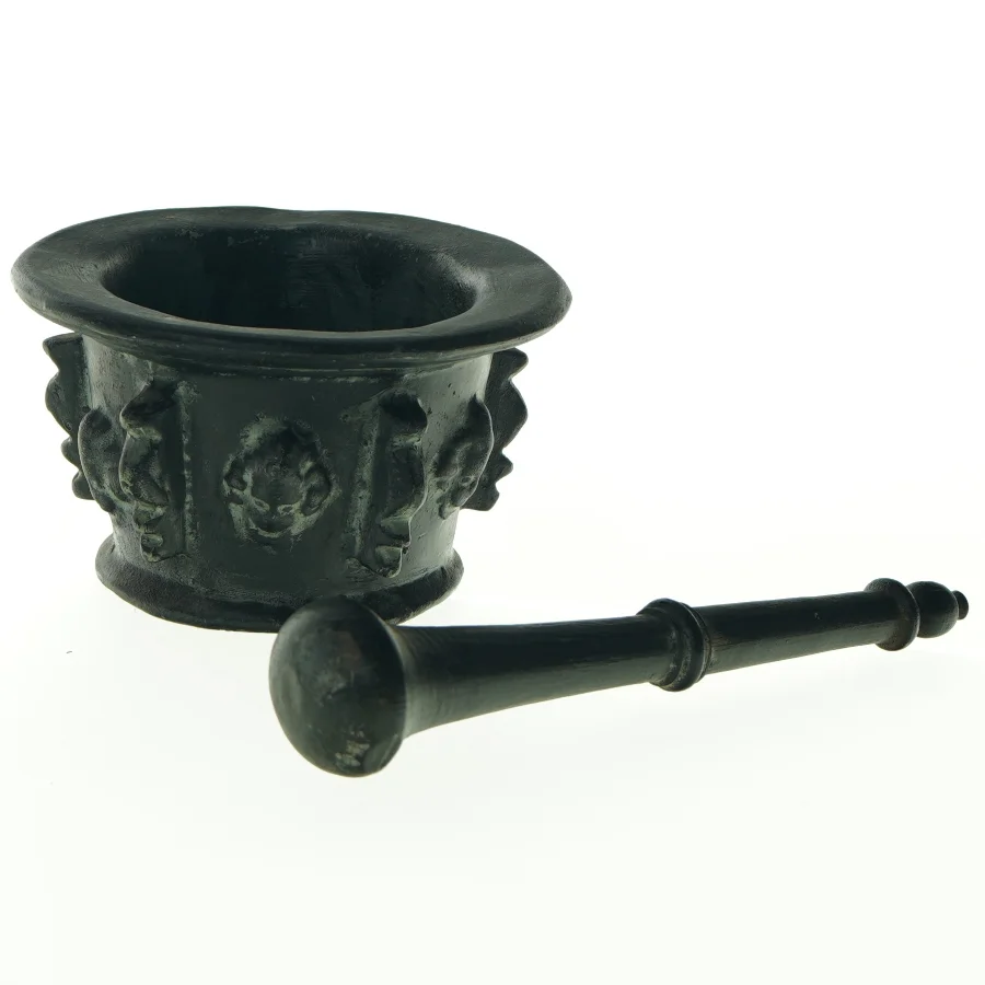 Vintage morter og pistel støder (str. Ø. 13 cm)
