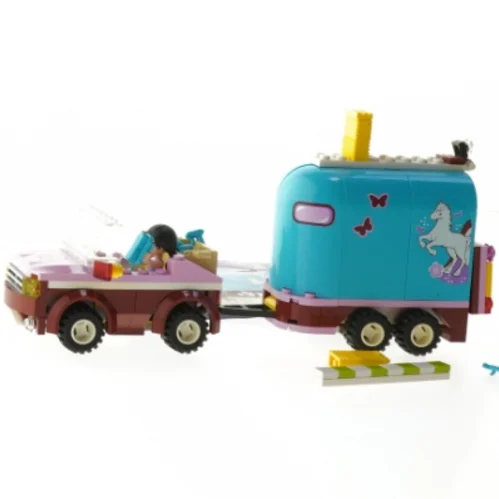 LEGO Friends hestetransporter fra LEGO