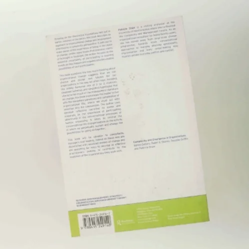 Changing conversations in organizations : A complexity approach to change af Patricia Shaw (Bog)