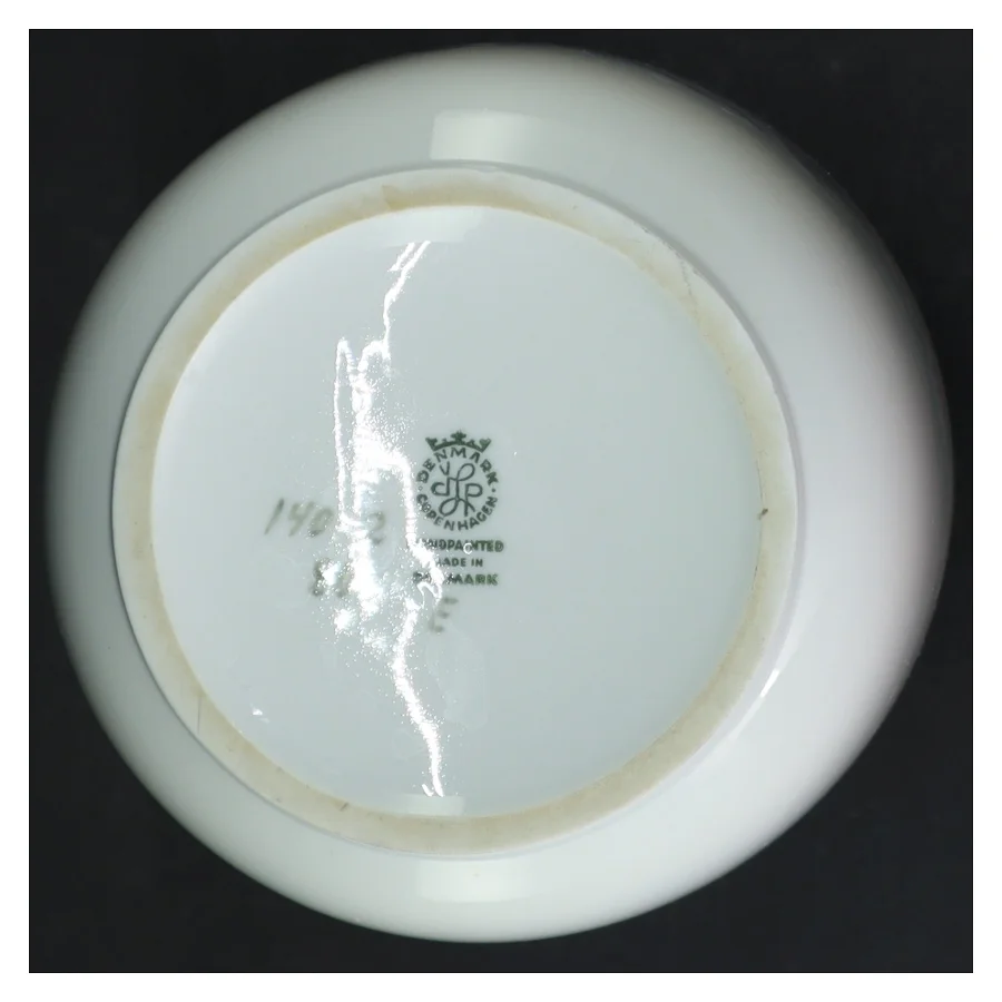 Håndmalet Lyngby Porcelænsvase (str. H 17 cm)