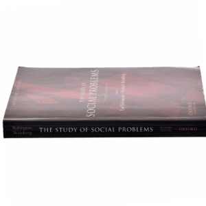The Study of Social Problems Seven Perspectives af Earl Rubington (Bog)