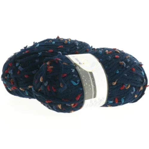 200 gram Garn med nister