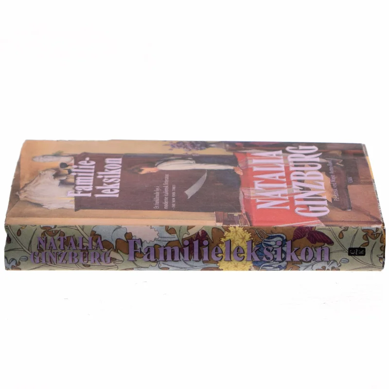 Familieleksikon af Natalia Ginzburg (Bog)