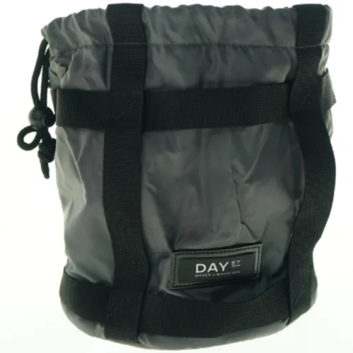 Grå Bucket Taske med pung fra Day et (str. 28 x 23 cm)