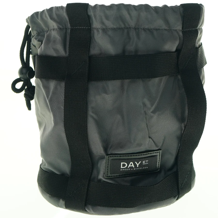 Grå Bucket Taske med pung fra Day et (str. 28 x 23 cm)