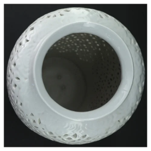 Hvid Hulmønstret gennembrudt Vase (str. 31 x 15 cm)