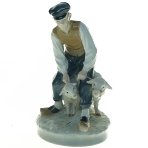 Fårehyrde figur i porcelæn fra Royal Copenhagen (str. 21 x 14 cm)