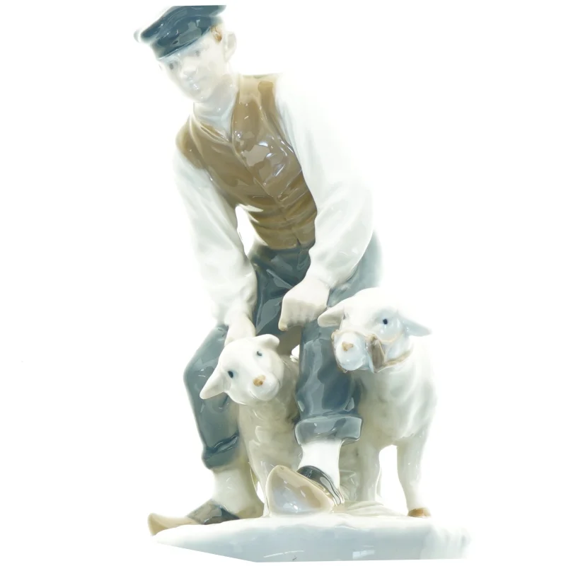 Fårehyrde figur i porcelæn fra Royal Copenhagen (str. 21 x 14 cm)