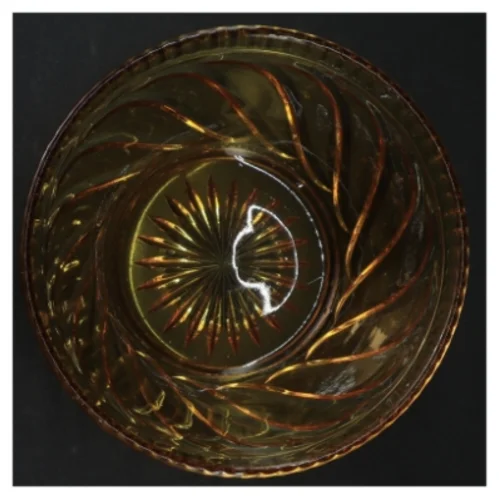 Glasskål (str. H. 6,5 cm. ø. 15,5 cm)