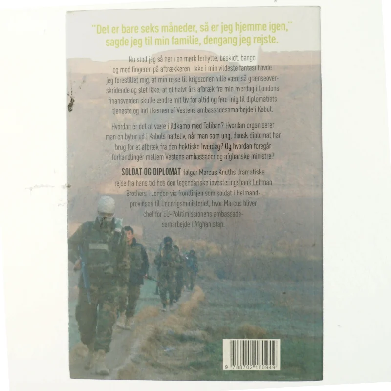 Soldat og diplomat : mine tre år i Afghanistan af Marcus Knuth (f. 1976) (Bog)