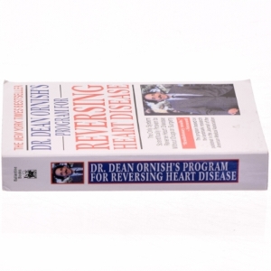 Dr. Dean Ornish's program for reversing heart disease : the only system scientifically proven to reverse heart disease without drugs or surgery af Dean Ornish (Bog)