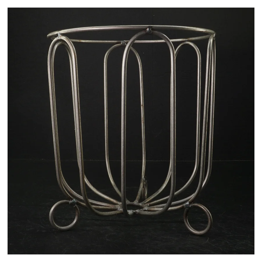 Metal Frugt Skål Trådkurv på fod (str. H 25 cm ø. 22 cm)