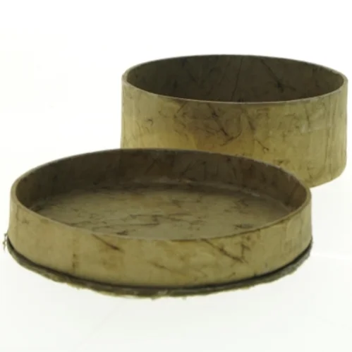 Rund æske med druemotiv på låget (str. Diameter 17 cm h 7 cm)