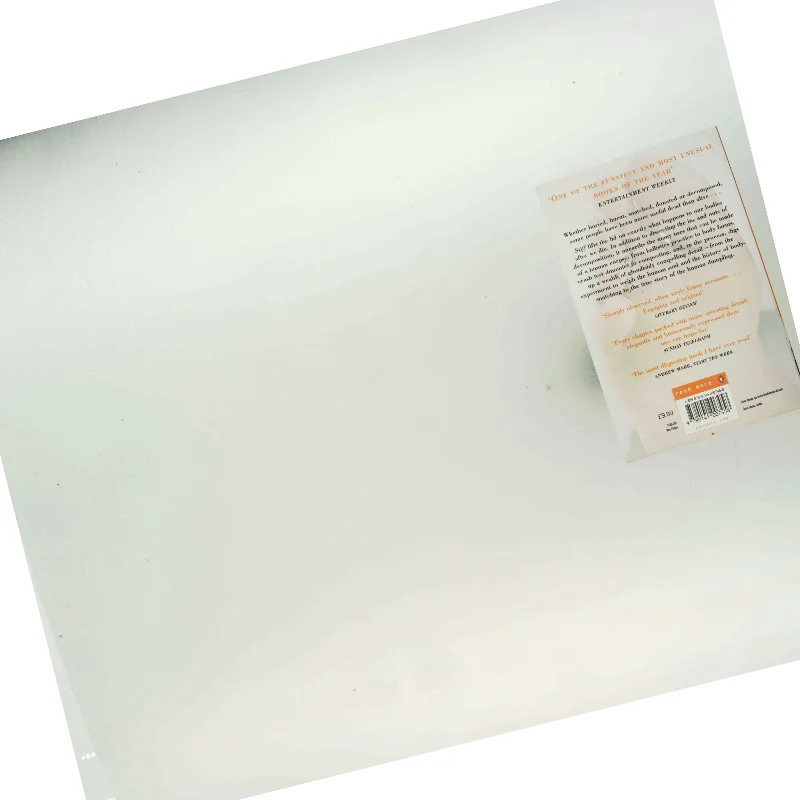 Stiff : the curious lives of human cadavers af Mary Roach (Bog)