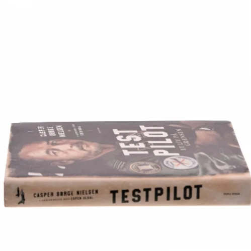 Testpilot : et liv på grænsen af Casper Børge Nielsen (Bog)