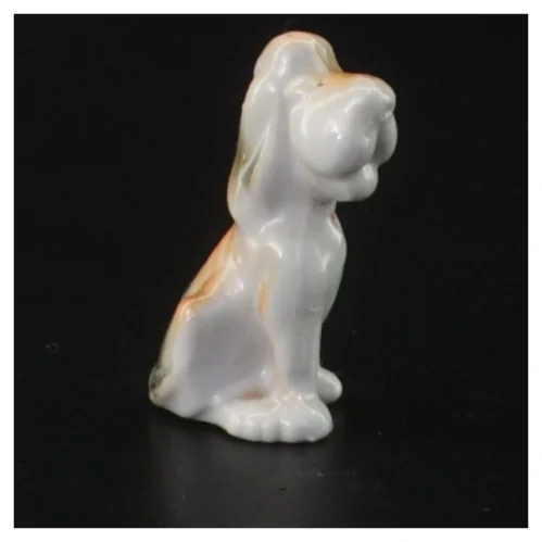 Lille Nuser Bassett porcelænshund (str. 6 cm)