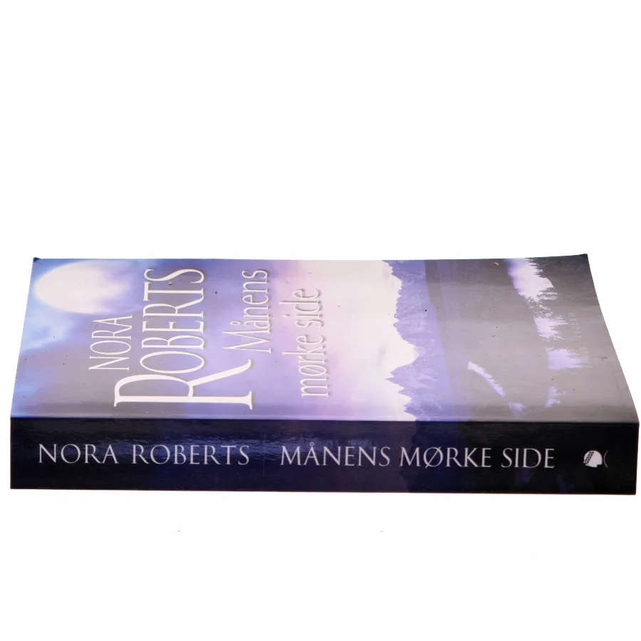 Månens mørke side af Nora Roberts (Bog)