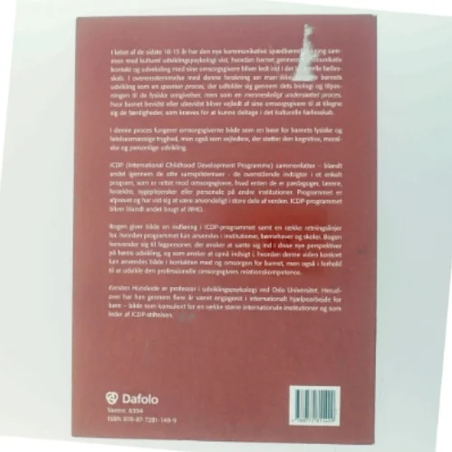 Relationsarbejde i institution og skole af Karsten Hundeide (Bog)