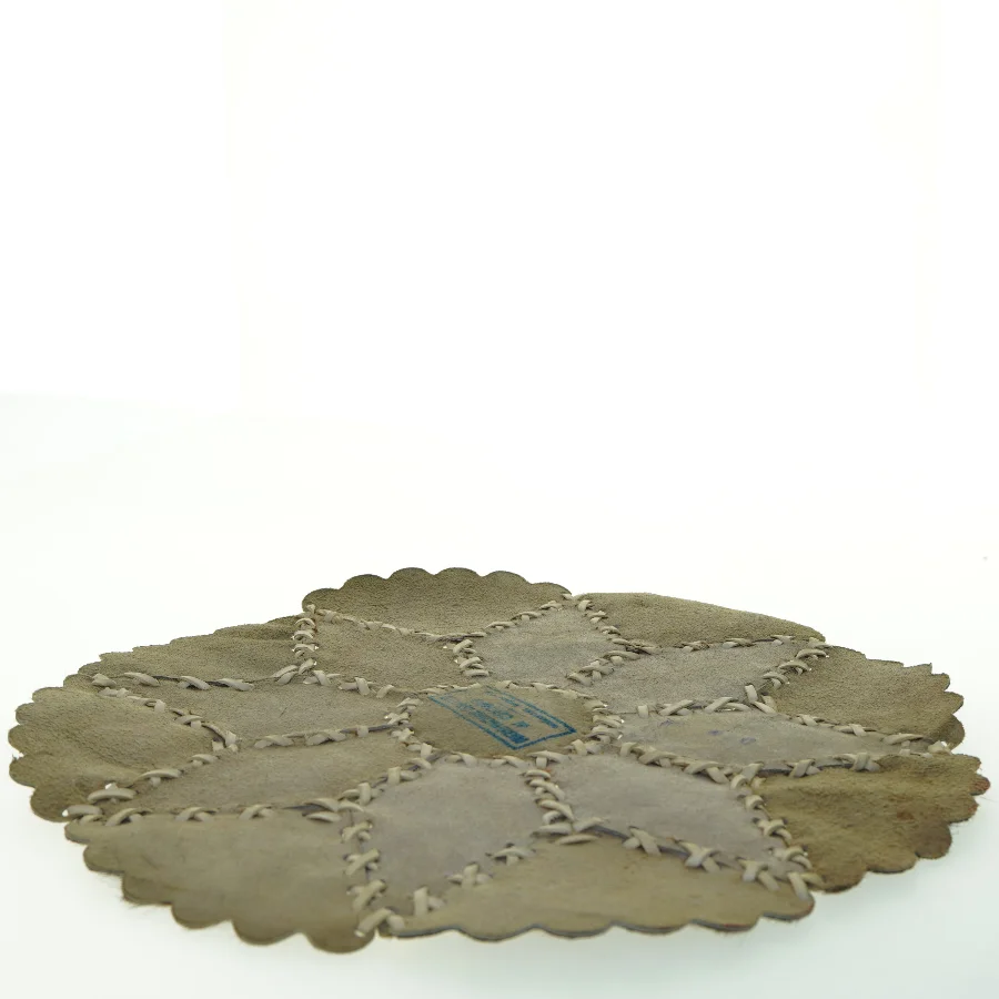 Syet skindtæppe dækkeserviet (str. Ø 41 cm)