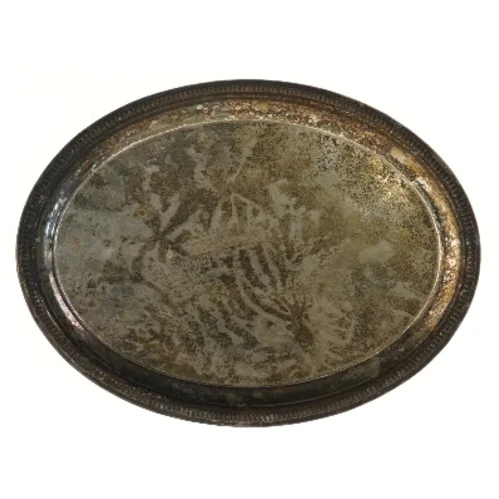 Antik metalbakke (str. 30,5x23 cm)