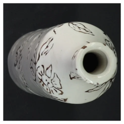 Dekorativ keramik vase med blomstermotiv (str. 28 x 5 ,5 cm)