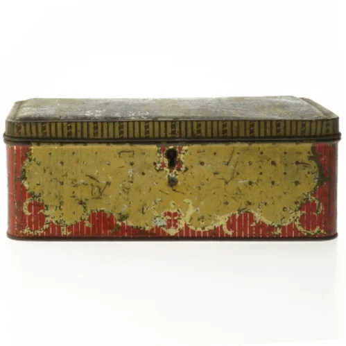 Antik metalæske (str. 20x12,5 cm)