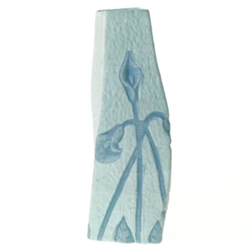 Keramik Vase med Kalla Liljer (str. 21 x 7 cm)
