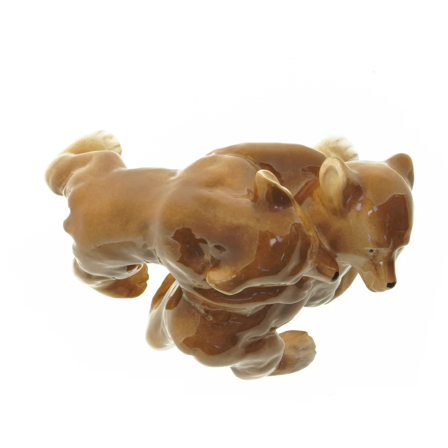 Porcelænsfigur af to legende brune bjørne (str. 19 x 13 x 13 cm)