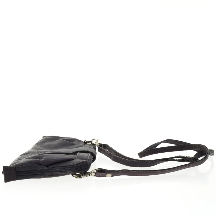 Lilla Læder clutch med skulderrem fra Depeche Eu (str. 31 x 13 cm)