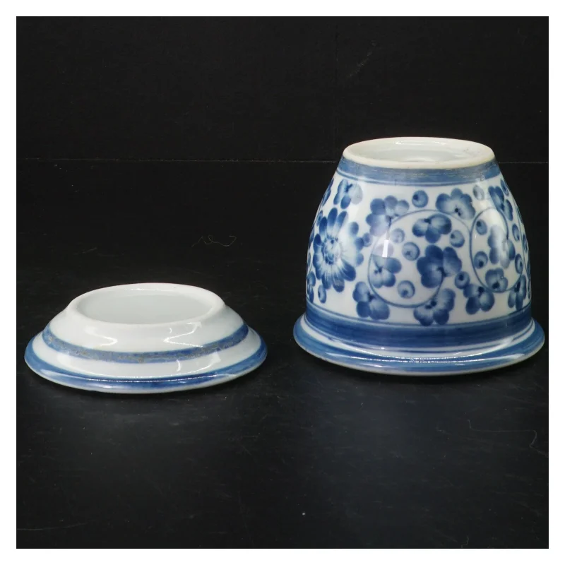 Blomsterpotte med underskål i porcelæn (str. H 9 cm. ø. 10 cm)