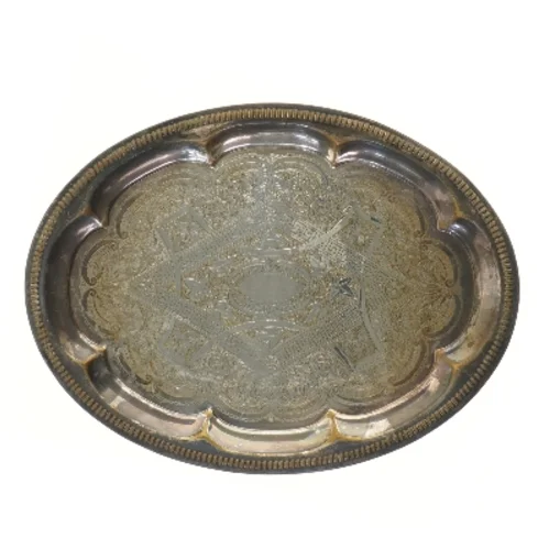 Antikt metalfade med indgraverede mønstre (str. 36x27 cm)