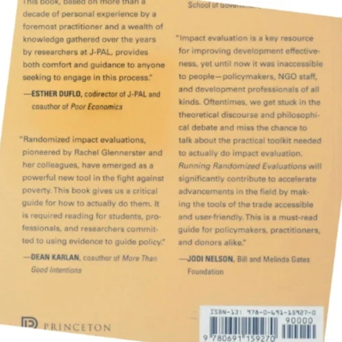 Running randomized evaluations : a practical guide af Rachel Glennerster (Bog)