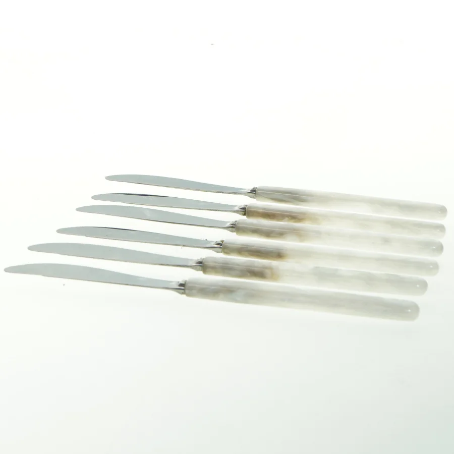 Sæt af Sheffield smørknive med Perlemorskaft (str. 22 cm. 6 styk)