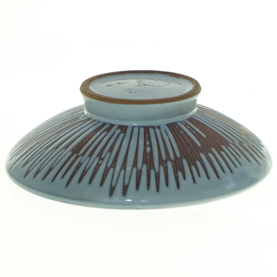 Laholm Sweden B. G. keramik (str. Diameter 16 cm)