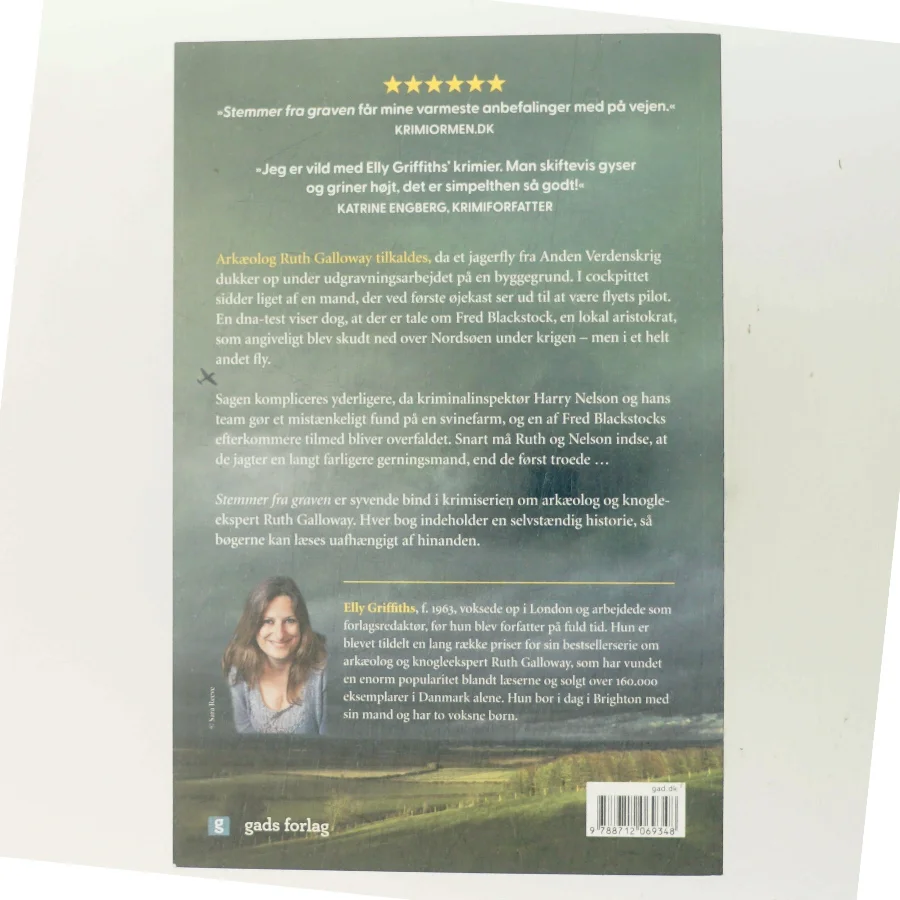 Stemmer fra graven af Elly Griffiths (Bog)