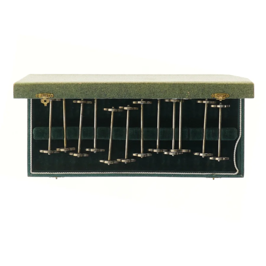 12 stk. Pletsølv franske 1930'er knivholdere (str. 33x13 cm)