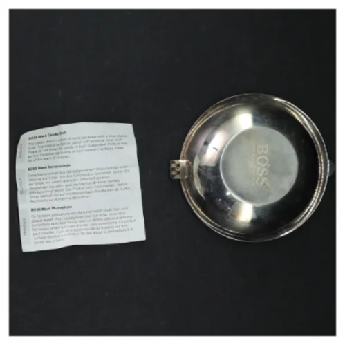 Black candle shell fra Hugo Boss (str. Ø. 10 cm)